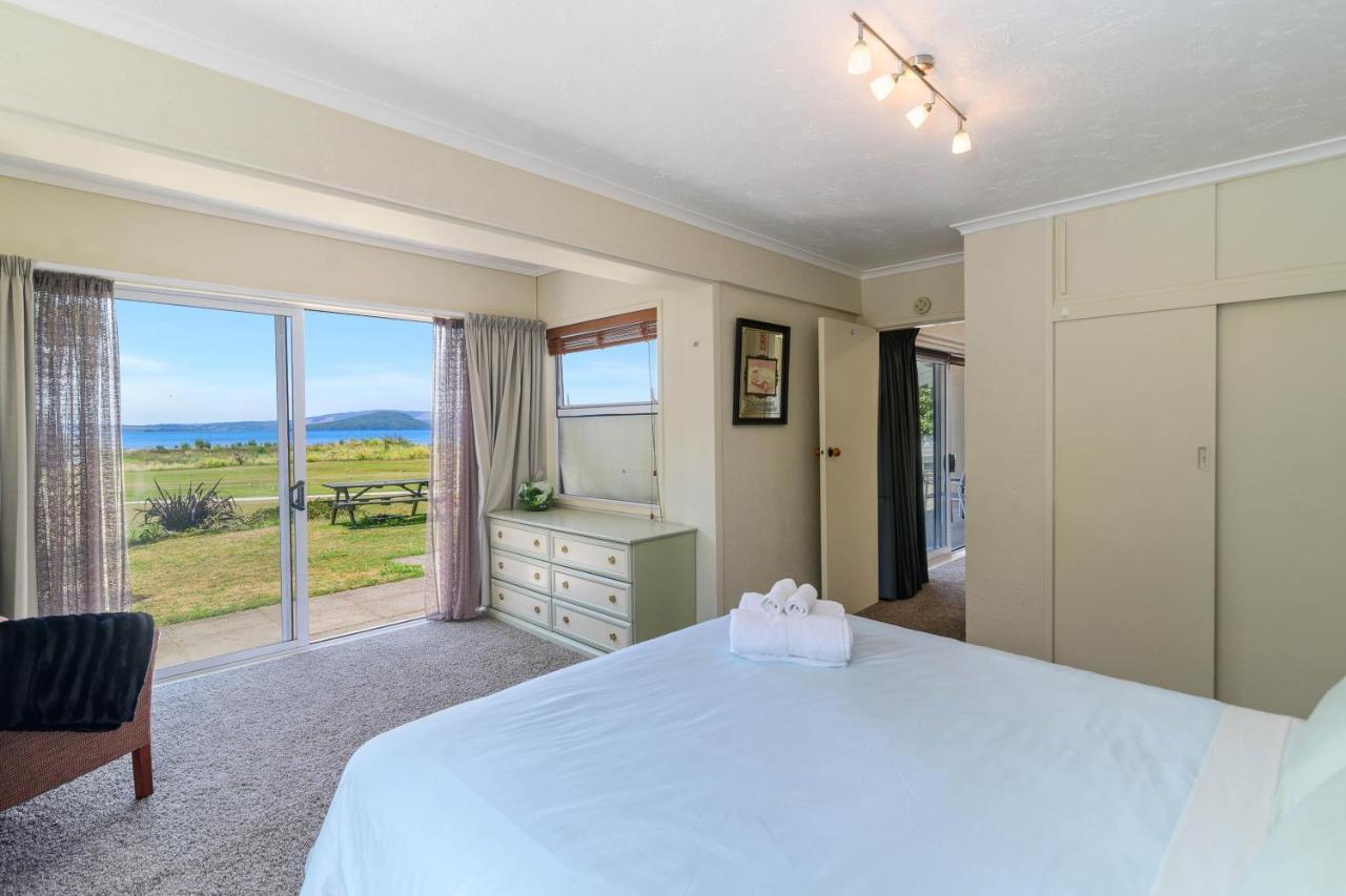 Ngongotaha Lakeside Lodge エクステリア 写真