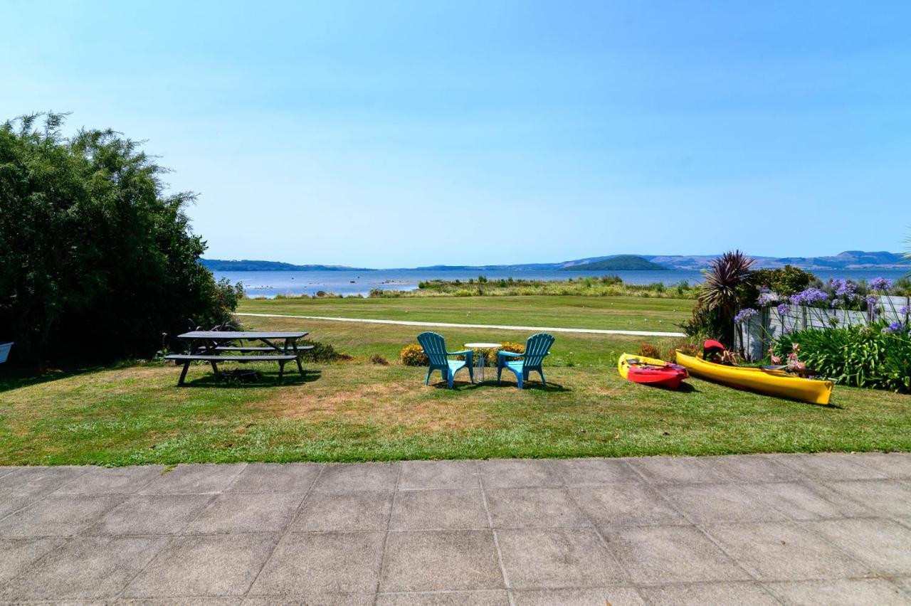 Ngongotaha Lakeside Lodge エクステリア 写真